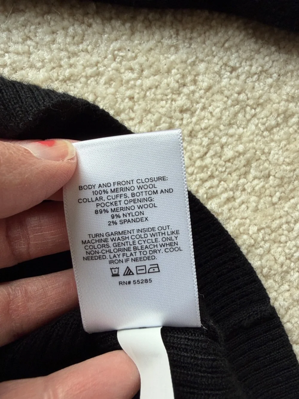 100% Marino wool Men's Black Full-Zip Sweater